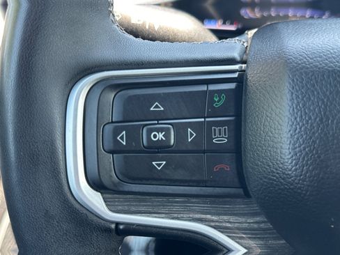 Used 2022 Jeep Wagoneer Series III w/ Premium Group I AWD/4WD image 20