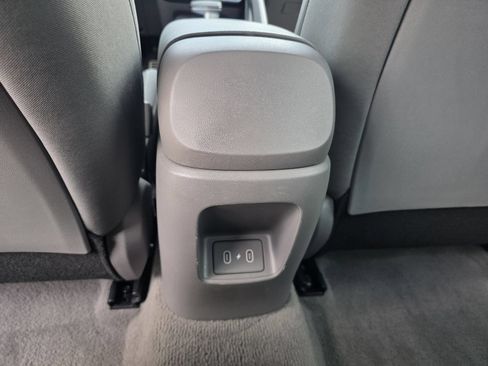 Certified 2025 Hyundai Elantra Sport FWD image 17