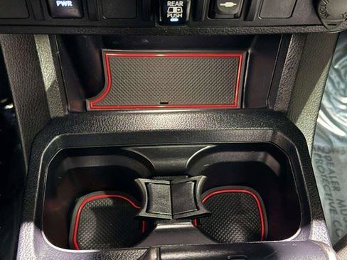 Used 2019 Toyota Tacoma SR5 RWD image 55