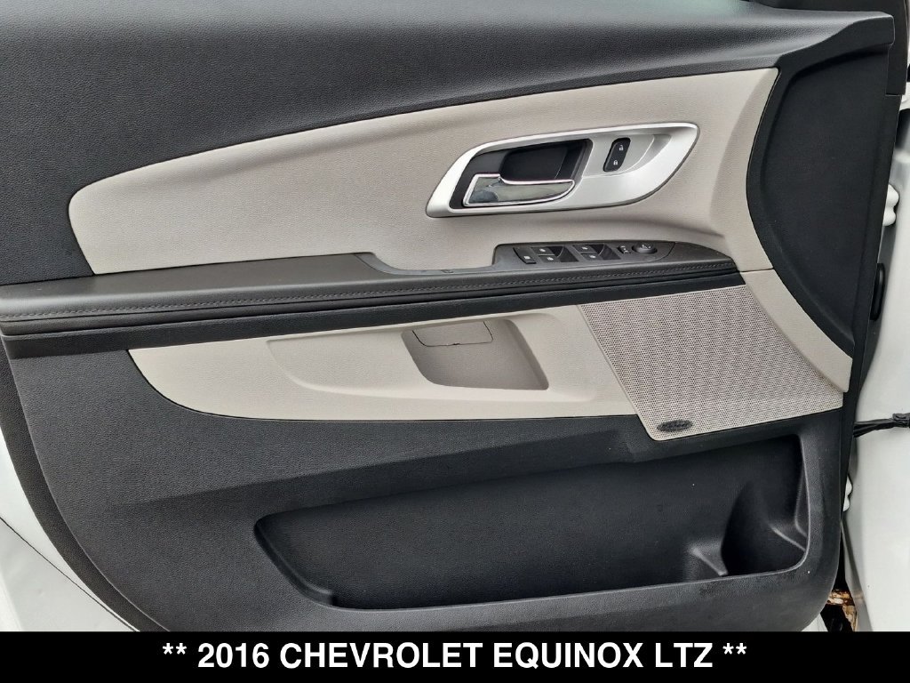 Used 2016 Chevrolet Equinox LTZ w/ Enhanced Convenience Package AWD/4WD image 26