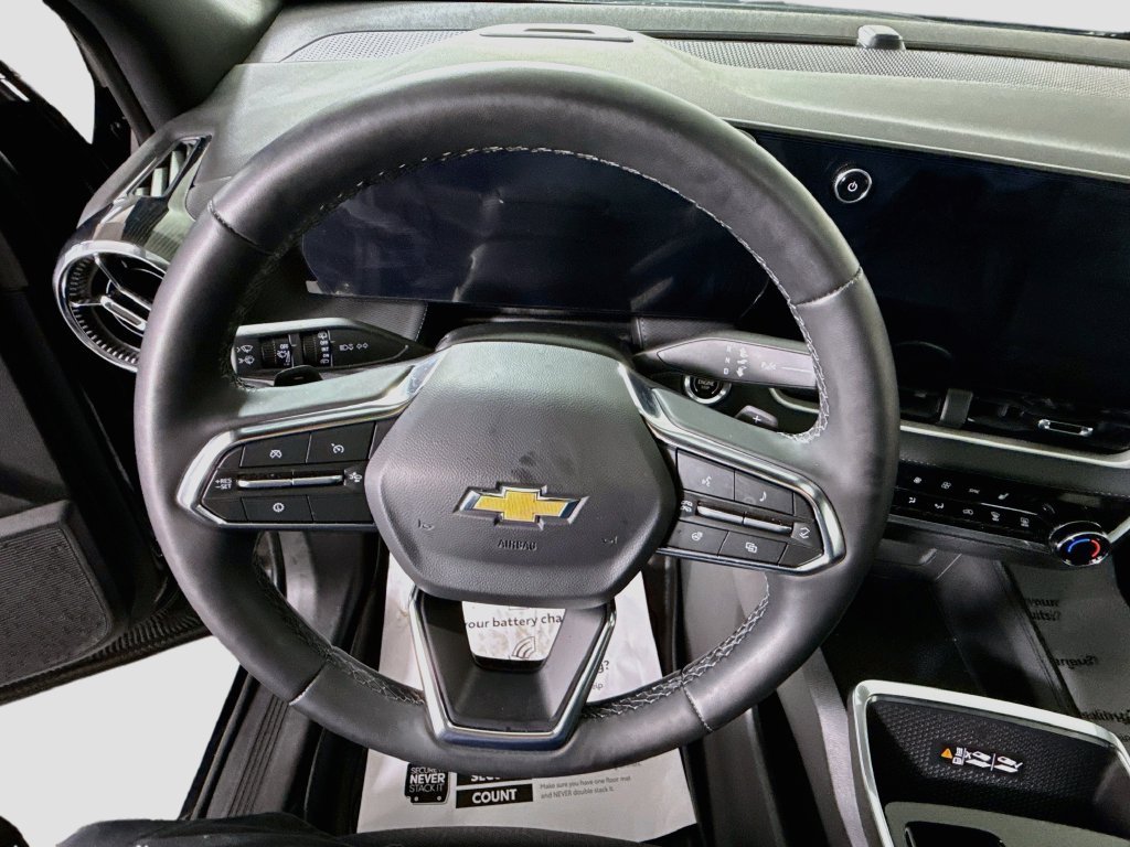 Used 2026 Chevrolet Equinox LT w/ Convenience Package II FWD image 20