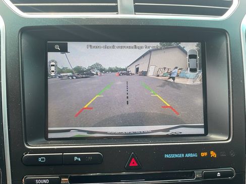 Used 2016 Ford Explorer Sport w/ Equipment Group 401A AWD/4WD image 34