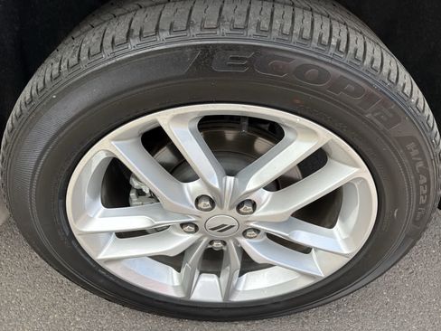 Used 2025 Dodge Durango GT AWD/4WD image 4