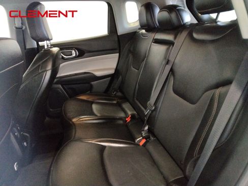 Used 2022 Jeep Compass Limited image 33
