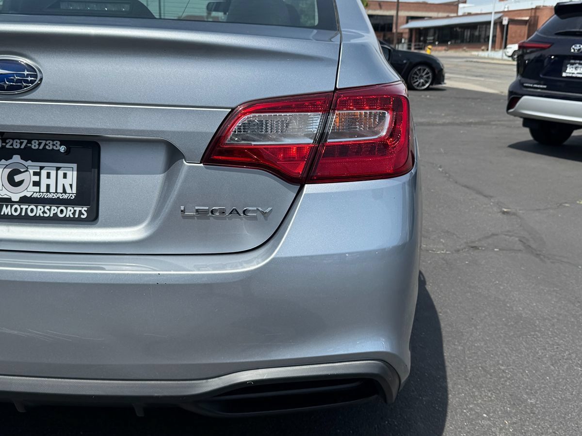 Used 2018 Subaru Legacy 2.5i AWD/4WD image 10