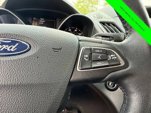 Used 2019 Ford Escape SEL AWD/4WD image 33