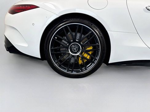 Used 2022 Mercedes-Benz SL 55 AMG 4MATIC image 21