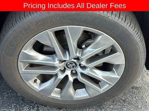 Used 2024 Toyota RAV4 XLE Premium FWD image 2