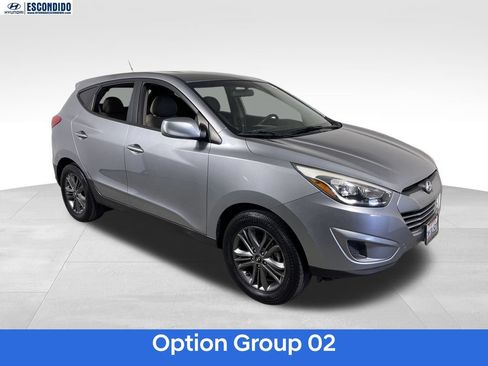 Used 2015 Hyundai Tucson GLS w/ Option Group 02 FWD image 7