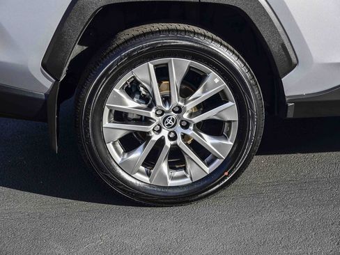 Certified 2024 Toyota RAV4 XLE Premium image 8