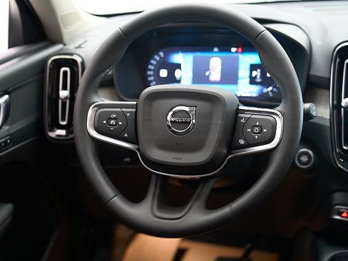 New 2026 Volvo XC40 B5 Plus w/ Climate Package AWD/4WD image 26
