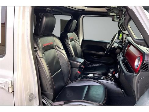 Used 2018 Jeep Wrangler Unlimited Rubicon AWD/4WD image 50
