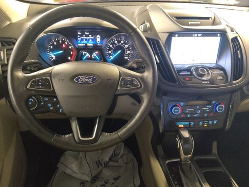 Used 2018 Ford Escape Titanium w/ Ford Safe & Smart Package image 22