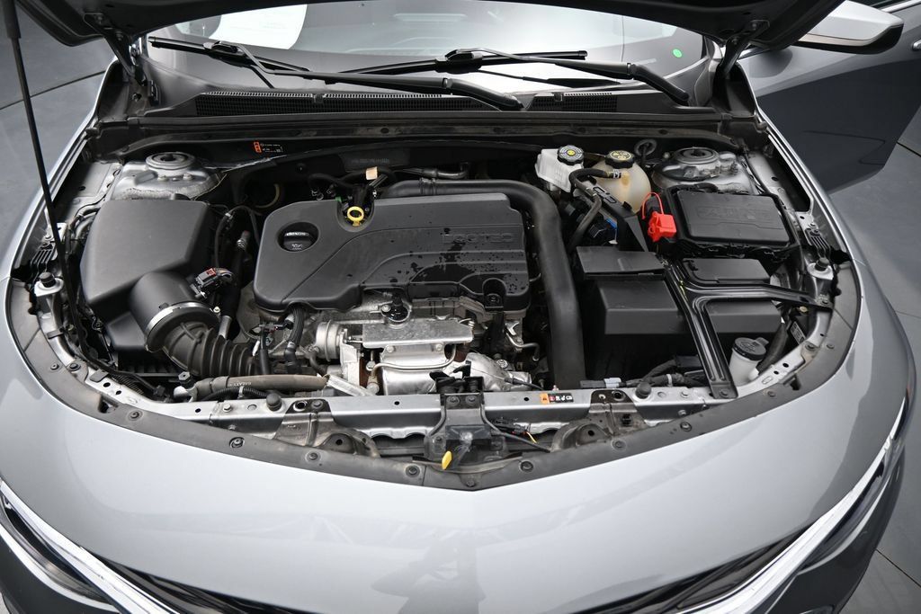 Used 2024 Chevrolet Malibu LT FWD image 29
