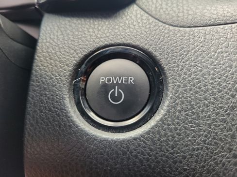 Used 2025 Toyota Camry LE FWD image 26