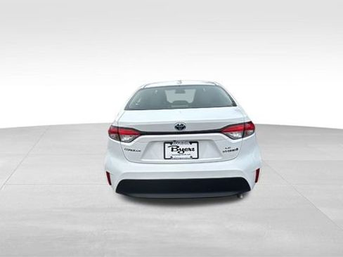 Used 2024 Toyota Corolla LE image 33