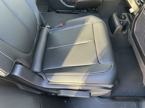 New 2025 Jeep Grand Cherokee L Limited image 17