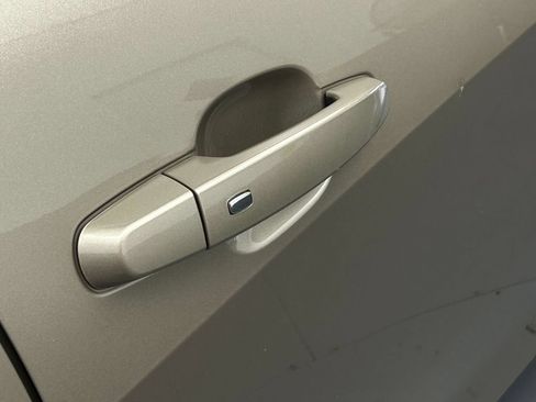 Used 2024 Chevrolet Malibu LT FWD image 12