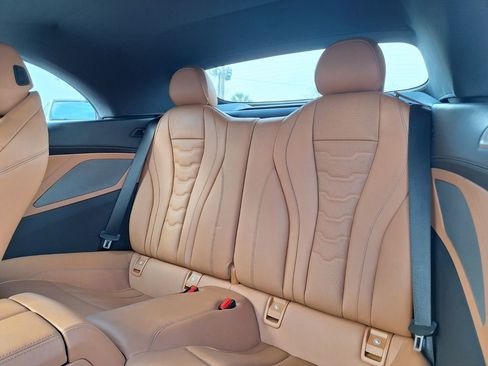 Used 2022 BMW 840i Convertible image 11