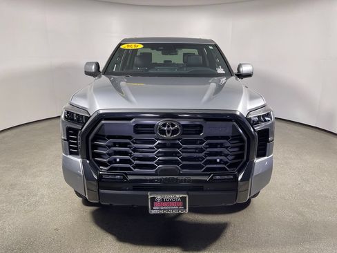 New 2026 Toyota Tundra Platinum w/ TRD Off-Road Package AWD/4WD image 8