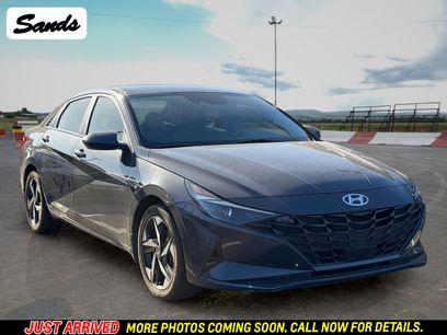 Used 2023 Hyundai Elantra SEL w/ Convenience Package