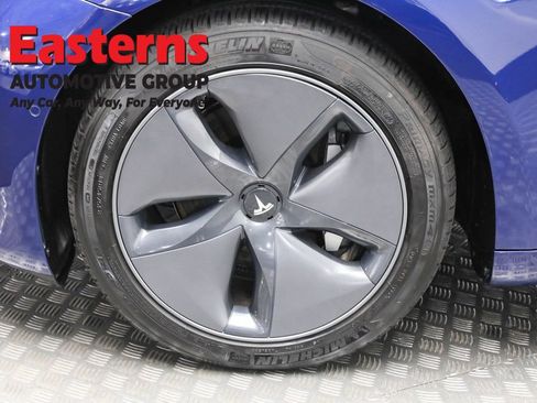 Used 2018 Tesla Model 3 Long Range image 30