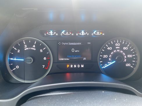 Certified 2020 Ford F150 XLT w/ Trailer Tow Package image 12