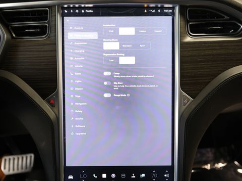 Used 2016 Tesla Model X Performance image 56