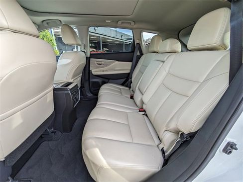 Used 2021 Nissan Murano SL w/ SL Moonroof Package image 15