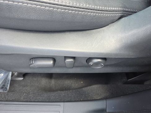 Certified 2024 Subaru Forester Premium AWD/4WD image 29