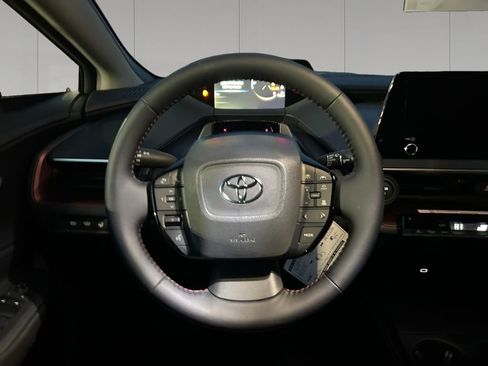 New 2026 Toyota Prius Plug-In Hybrid FWD image 13