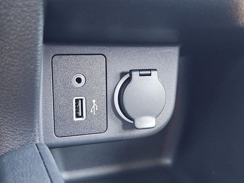 New 2025 Nissan Kicks Play S FWD image 10