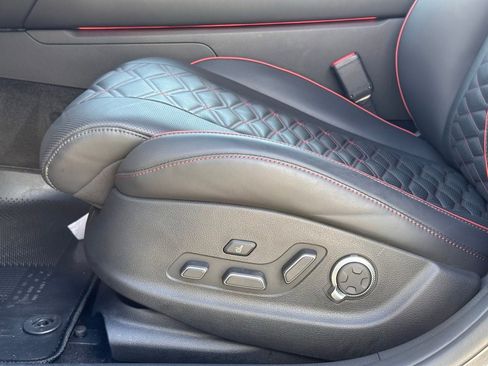 Used 2025 Genesis G80 3.5T Sport Prestige image 26