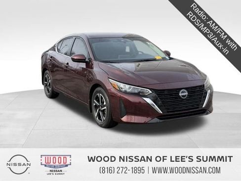 Used 2025 Nissan Sentra SV image 1