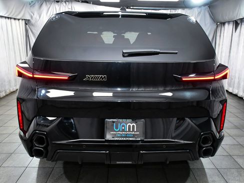 Used 2023 BMW XM AWD/4WD image 5