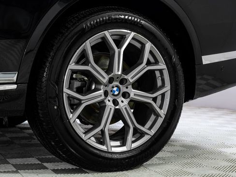 Used 2024 BMW X7 xDrive40i AWD/4WD image 76