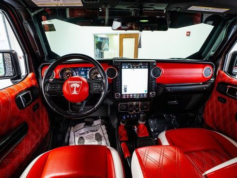 Used 2021 Jeep Gladiator Sport image 54