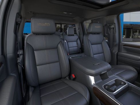 New 2026 Chevrolet Silverado 2500 High Country w/ Midnight Edition AWD/4WD image 16