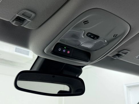 Used 2021 Chevrolet TrailBlazer LT w/ Premium Seating Package image 26