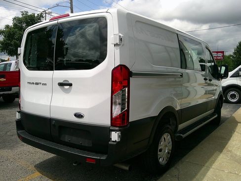 Used 2025 Ford Transit 250 Low Roof w/ Exterior Upgrade Package RWD image 5