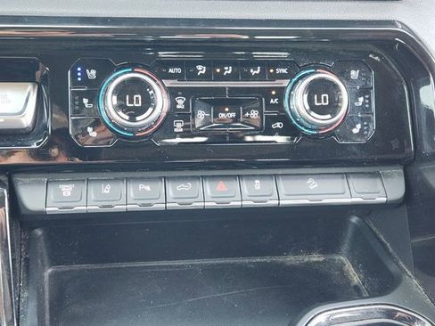 Used 2024 GMC Sierra 2500 AT4 w/ AT4 Premium Plus Package image 20