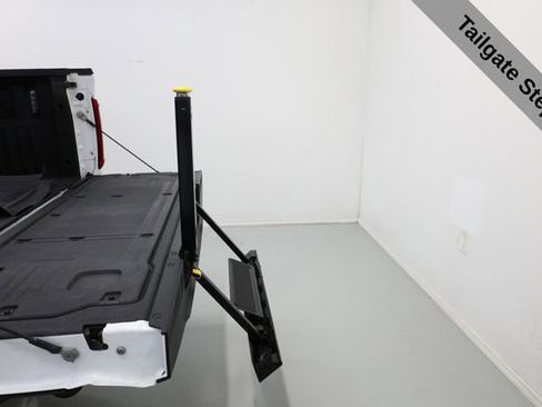 Used 2023 Ford F150 Raptor w/ Equipment Group 802A Raptor R AWD/4WD image 55