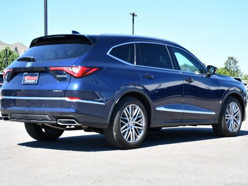 Used 2023 Acura MDX SH-AWD w/ Advance Package image 6