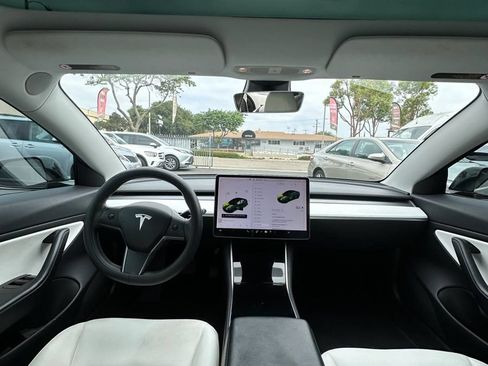 Used 2019 Tesla Model 3 Long Range RWD image 12