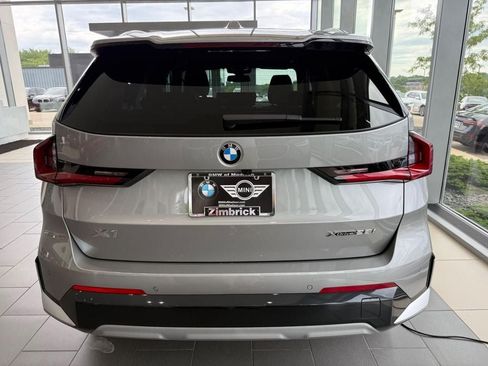 Used 2026 BMW X1 xDrive28i w/ Convenience Package AWD/4WD image 3