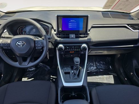 Certified 2025 Toyota RAV4 LE FWD image 10