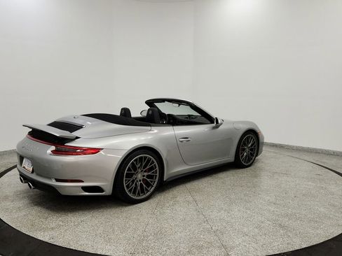 Used 2017 Porsche 911 Carrera 4S image 5