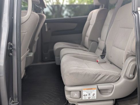 Used 2014 Honda Odyssey EX image 12