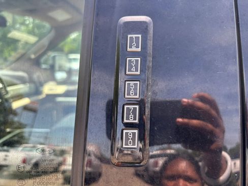 Used 2019 Ford F350 Lariat w/ Lariat Ultimate Package image 23