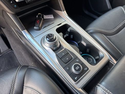 Certified 2020 Ford Explorer ST w/ ST Street Pack image 11